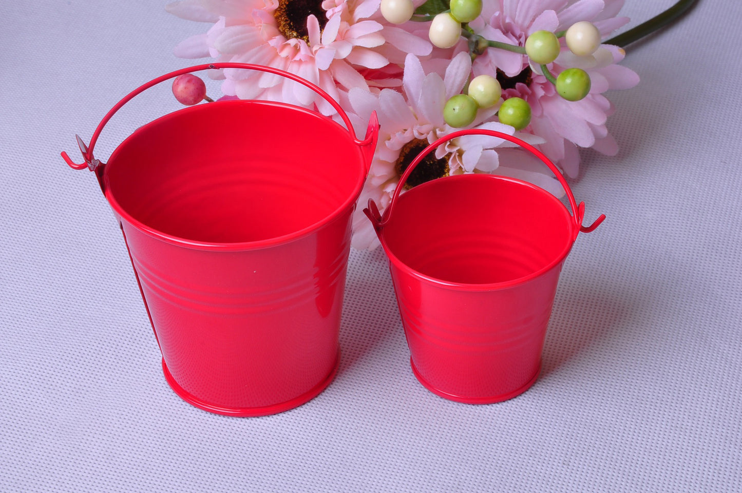 Decor Creative Candy-Colored Small iTin Pot Tinplate Craft Flower Pot For Children Holding Small Tin Bucket