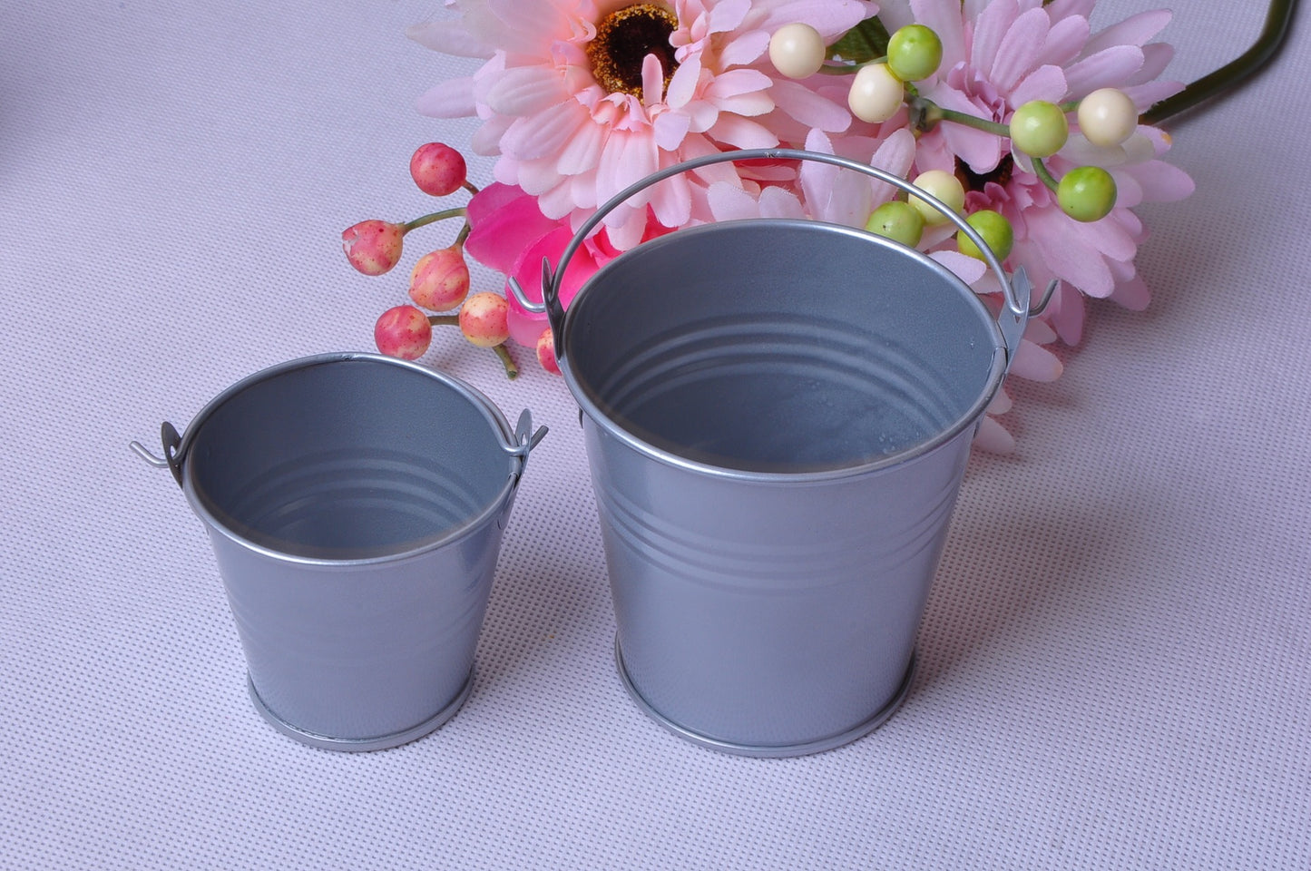 Decor Creative Candy-Colored Small iTin Pot Tinplate Craft Flower Pot For Children Holding Small Tin Bucket