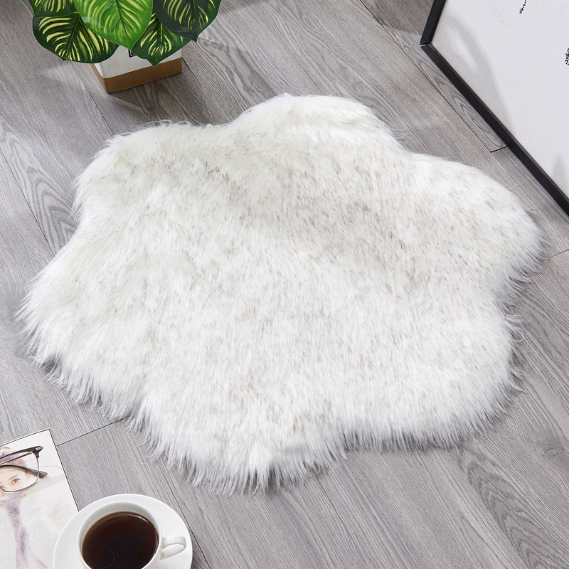 HomDe Nordic Solid Color Plum Shape Carpet Simple Household All-Match Fashion Coffee Table Foot Pad Cold-Proof Floor Mat - Textile